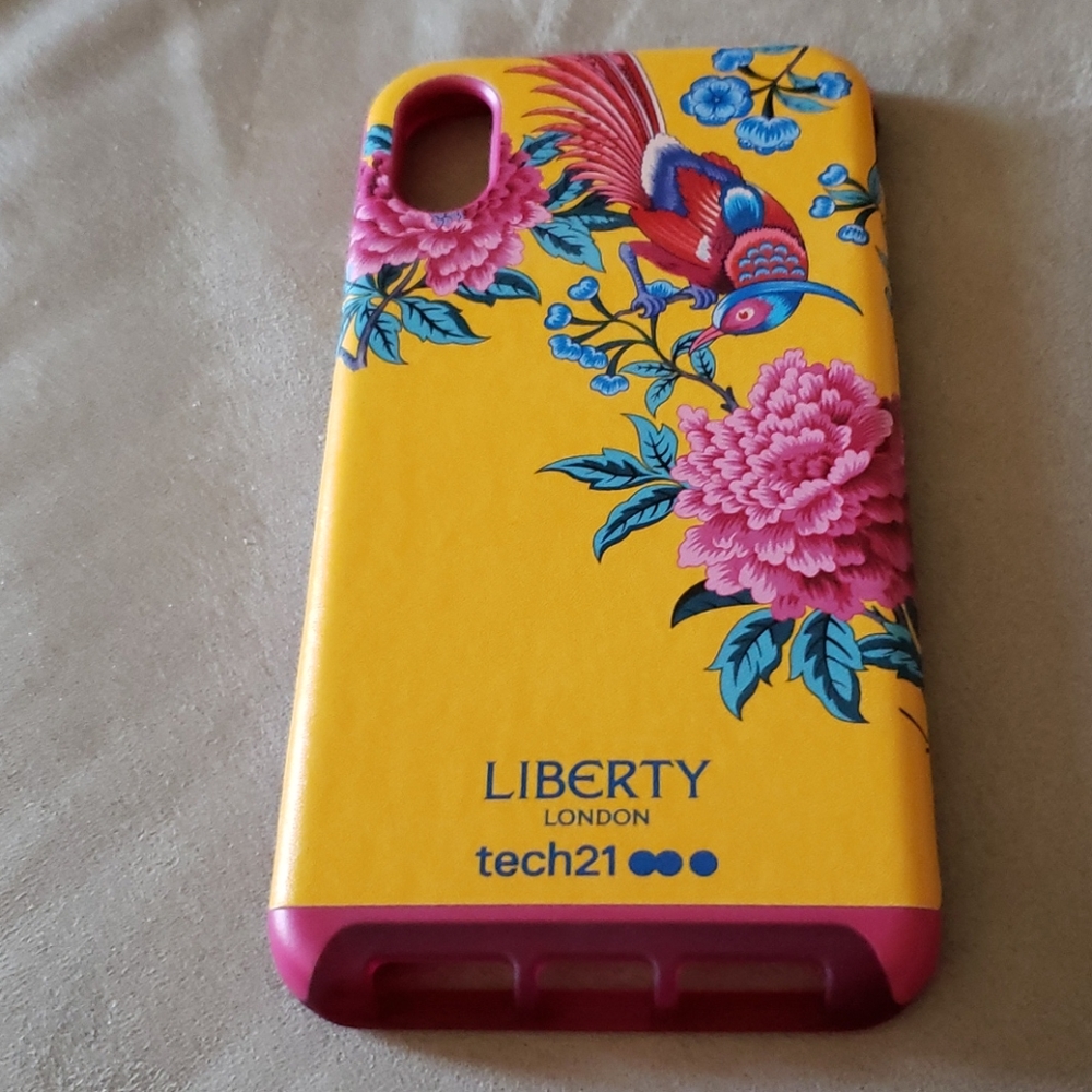 Cell Phone Drop Protection Case.